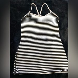 Lululemon tank top size 6